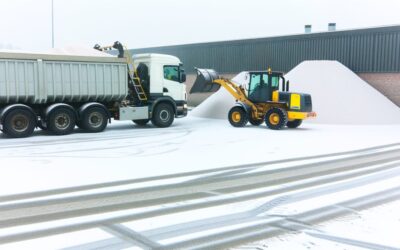 Neige en direct: premiers flocons dans le Hainaut occidental, congères en formation; attention aux conditions glissantes dans toute la Belgique