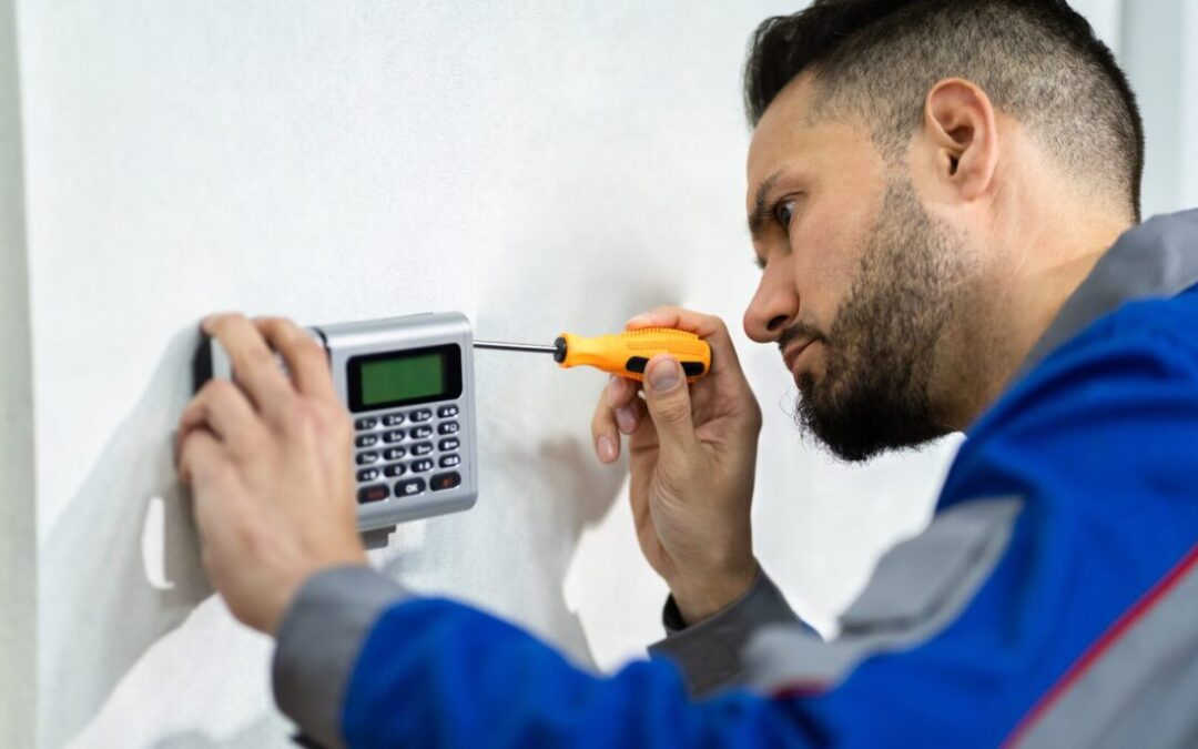 Clavier codeur sans fil : fonctionnalités et critères de choix pour votre alarme